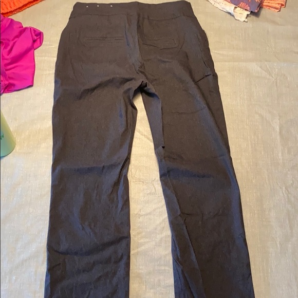 Dress pants - Picture 2 of 2